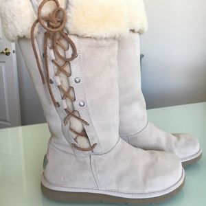 UGG Tall Boots sz 8 Womens Upside Suede 5163